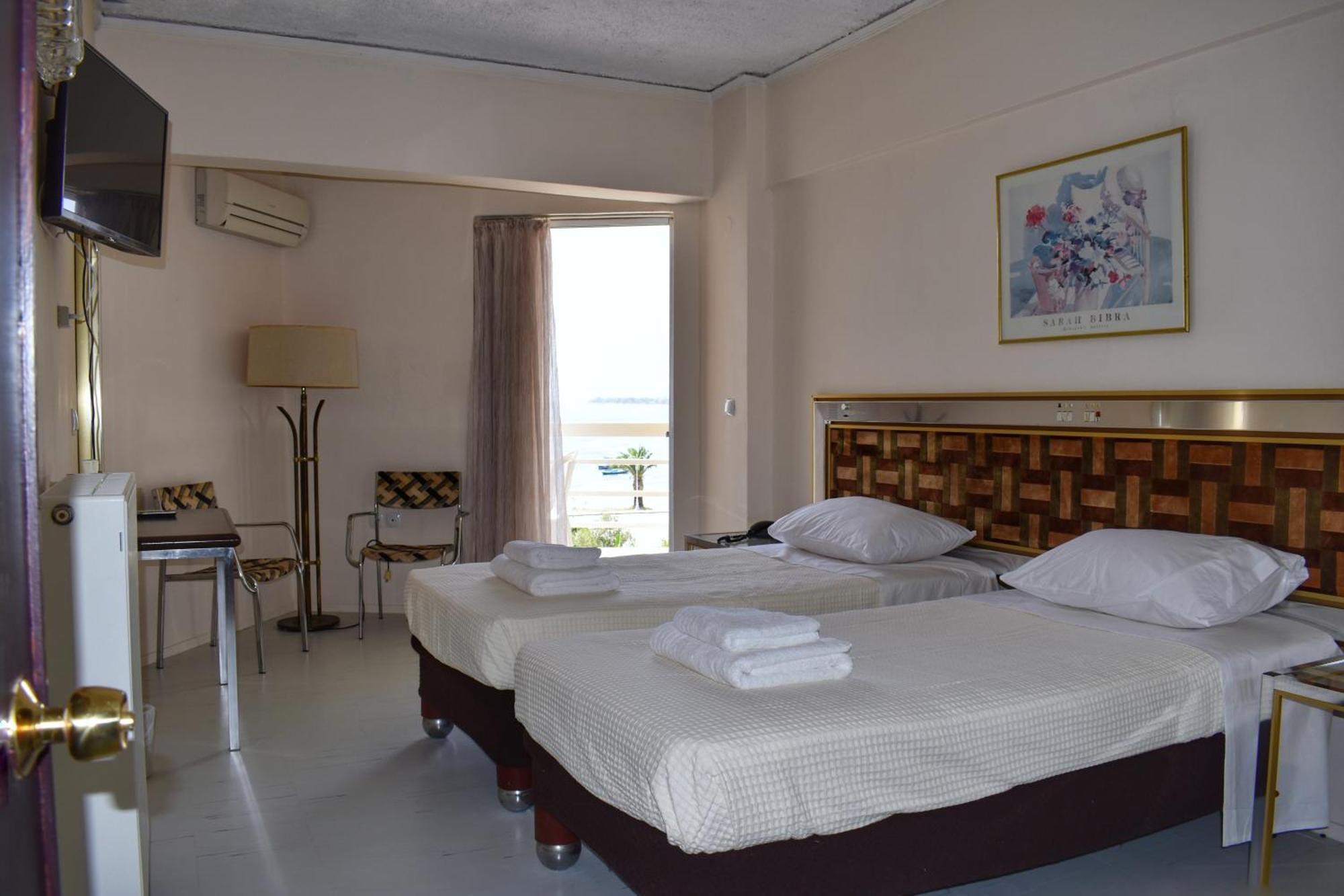 Hotel Theoxenia Mesolóngion Eksteriør billede