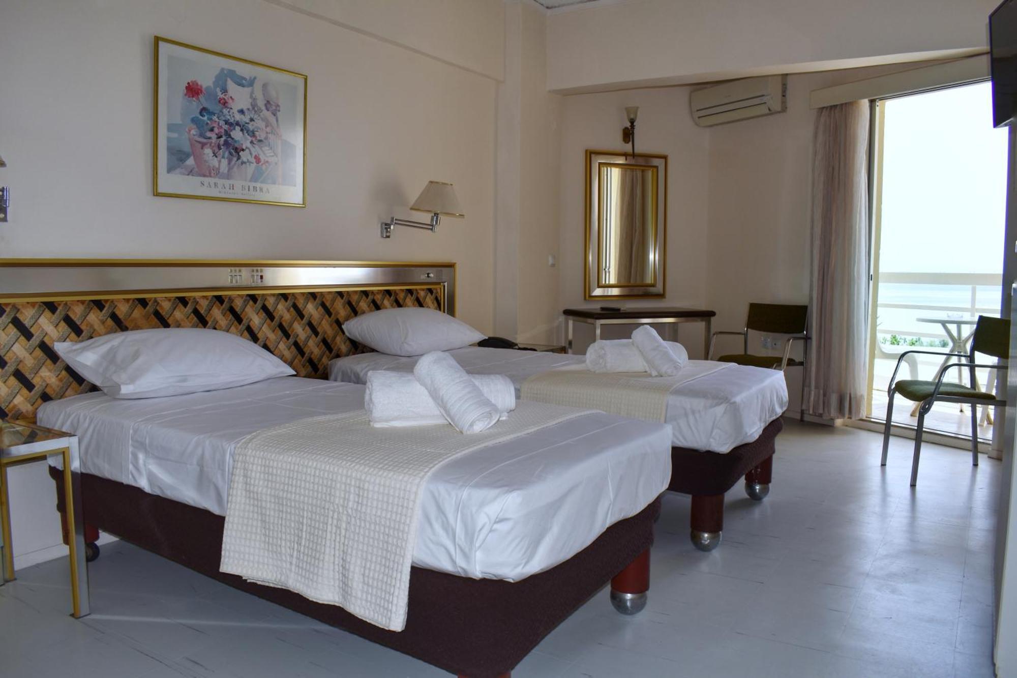 Hotel Theoxenia Mesolóngion Eksteriør billede