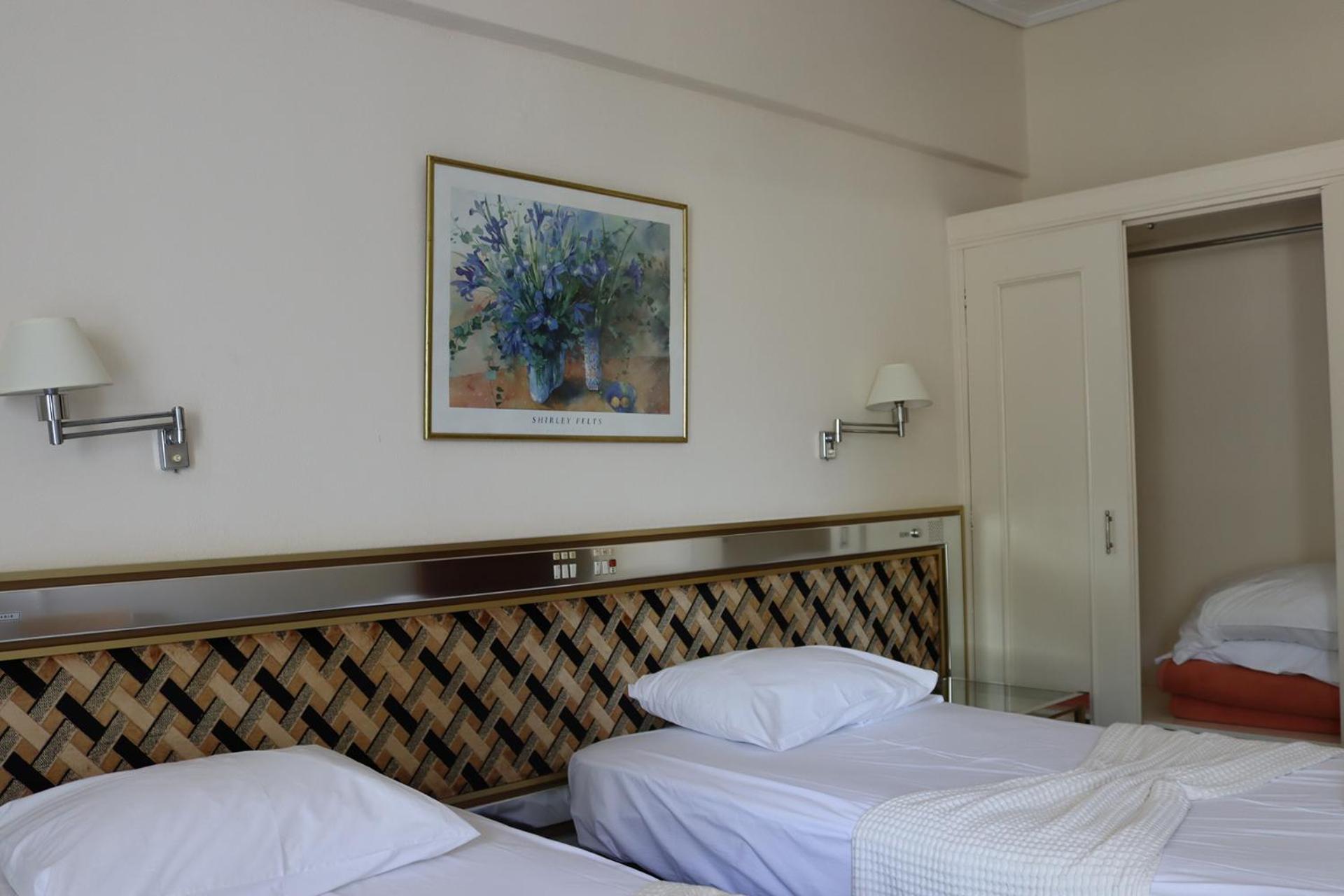 Hotel Theoxenia Mesolóngion Eksteriør billede